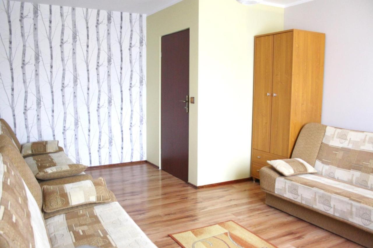Pod Modrzewiem Pogorzelce Bagian luar foto